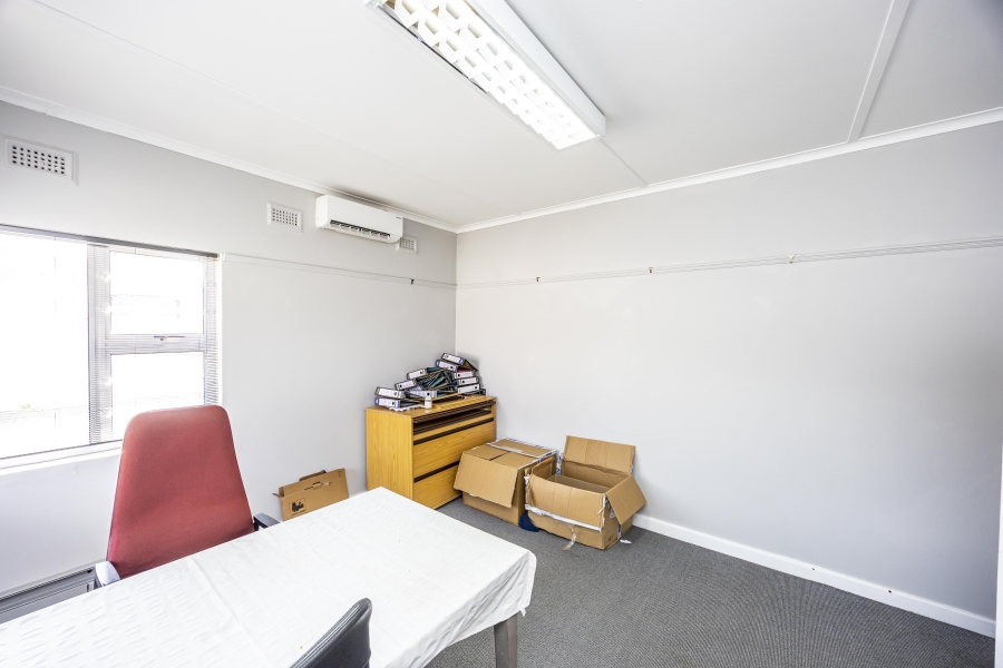 Commercial Property for Sale in Vincent Eastern Cape